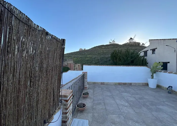 Casa Entre Molinos