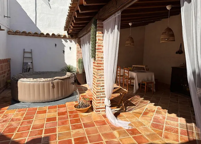 Casa Entre Molinos