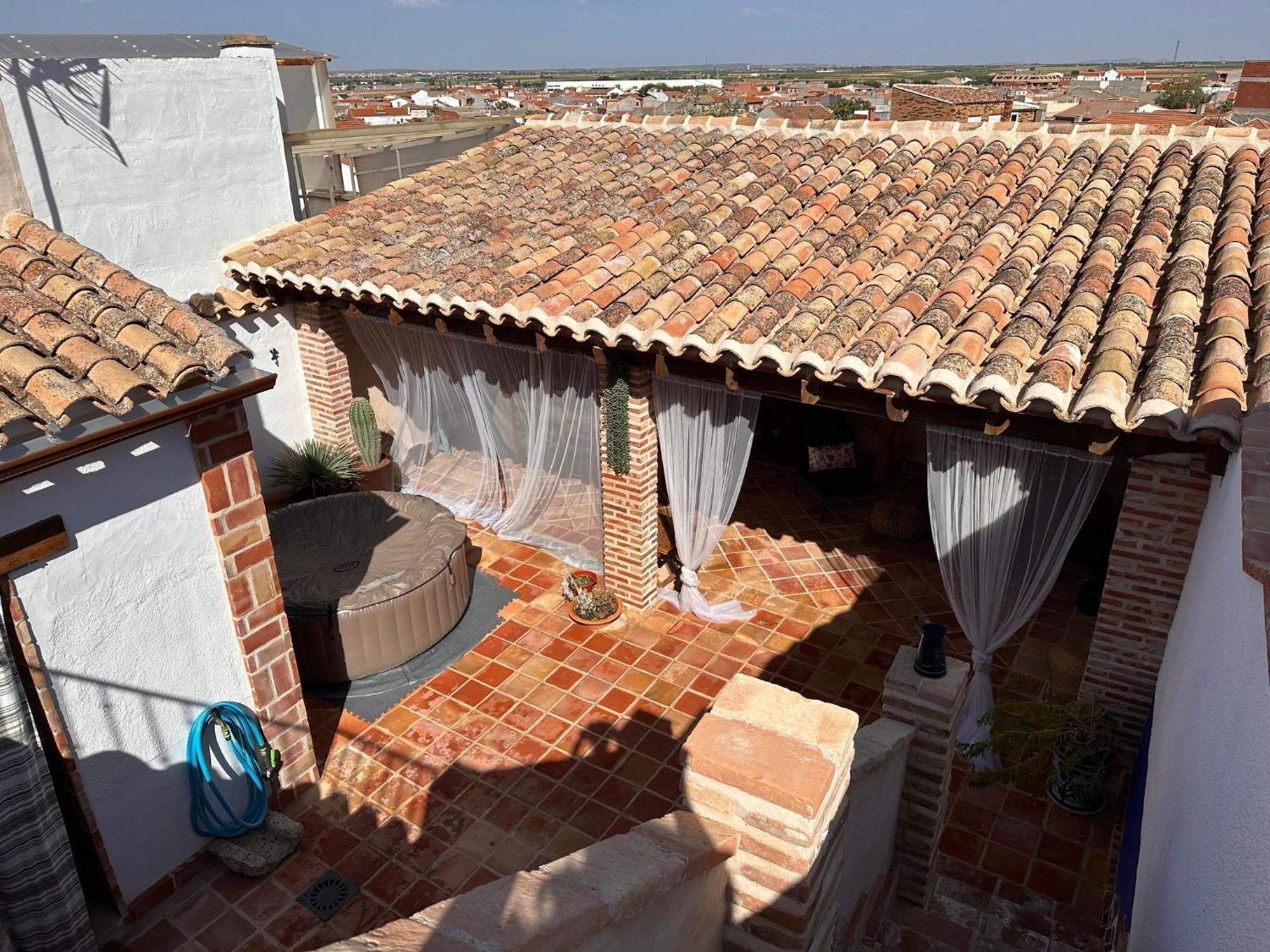 Casa Entre Molinos Holiday home Consuegra